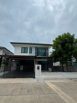 📌 ขายบ้านเดี่ยว โครงการ บริทาเนีย บางนา-สุวรรณภูมิ กม.26 2 ชั้น 3 ห้องนอน 3 ห้องน้ำ