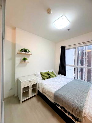 Condos for rent : 🛑Line id :toymomkan🛑  funiture and electrical availble room for you