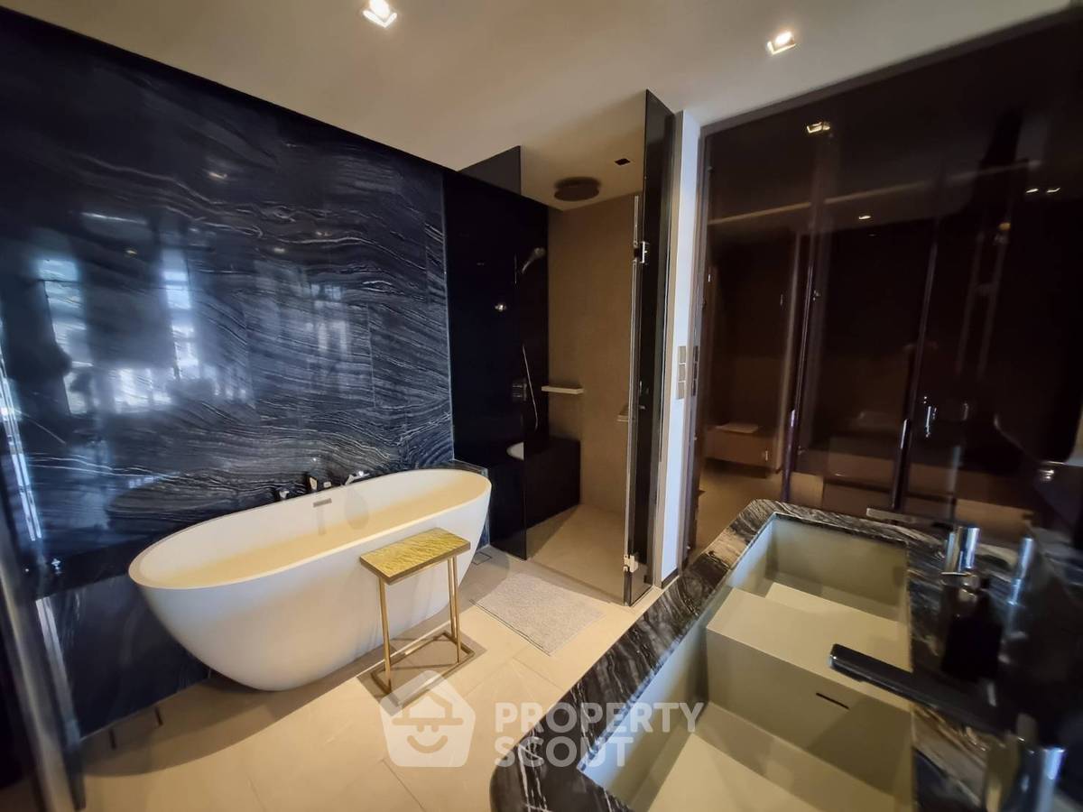 รูป ราคาน่าสนใจ 2 ห้องนอน The Reserve 61 Hideaway ใกล้ BTS ทองหล่อ (ID 3362256) - รูปที่ 14/14
