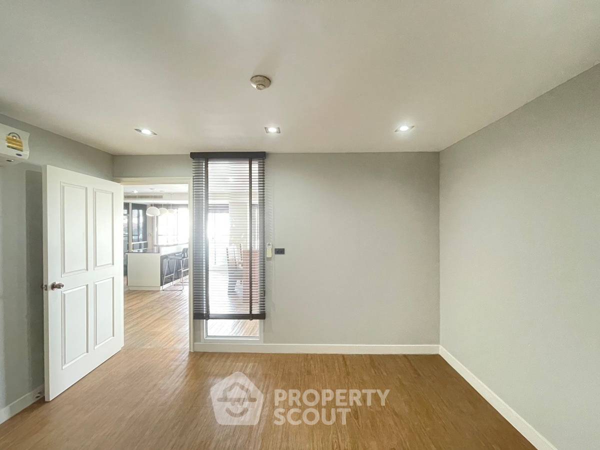 รูป คอนโด 5-ห้องนอน ที่ บ้าน สุขุมวิท ใกล้ BTS ทองหล่อ (ID 2093824) - รูปที่ 40/49