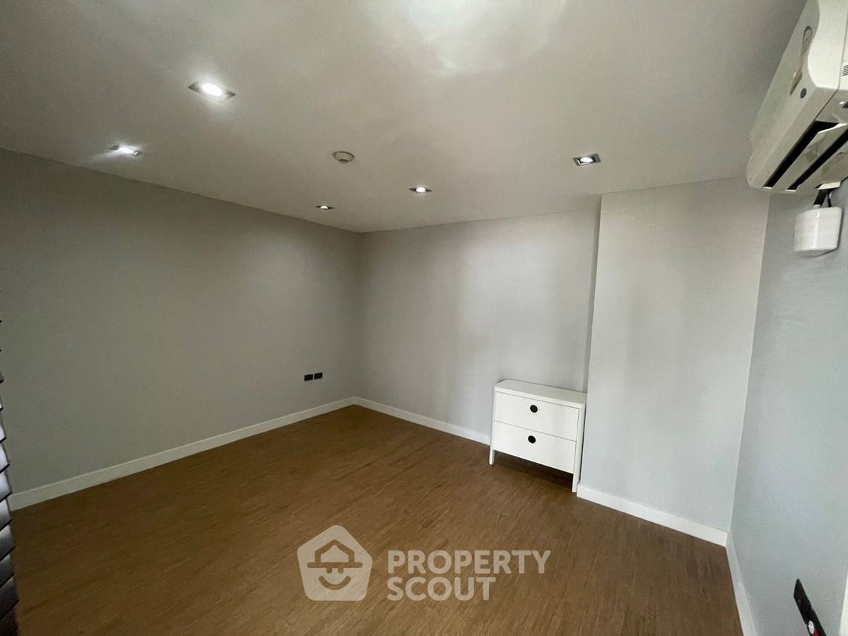 รูป คอนโด 5-ห้องนอน ที่ บ้าน สุขุมวิท ใกล้ BTS ทองหล่อ (ID 2093824) - รูปที่ 38/49
