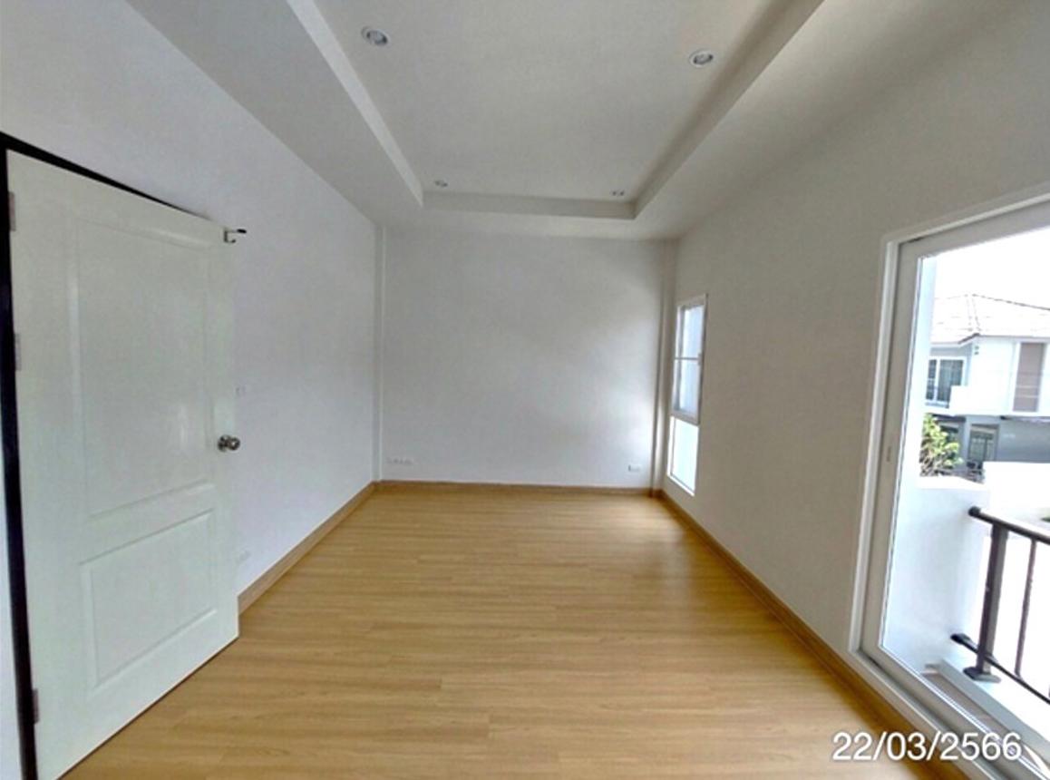 picture TOWN HOUSE 18.4 Sq.w. Muang Chon Buri Chonburi for 2.2M - 28/35