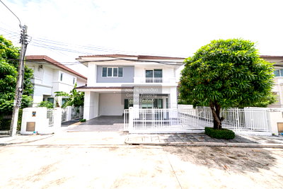 บ้านเดี่ยว กรุงเทพมหานคร : ขายบ้าน  เดอะ เซนโทร รามอินทรา คันนายาว เขต คันนายาว กรุงเทพ CX-177394 ✅ ทักไลน์ @connexproperty ตอบทันที ทีมงานมืออาชีพ ✅