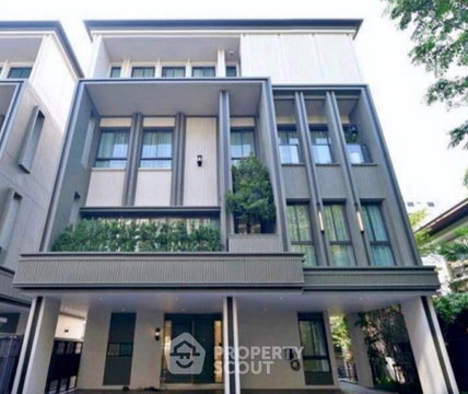 บ้าน 4 ห้องนอน 429 ตร.ม. Lavista Prestige Village Ekkamai 10 ใกล้ BTS Ekkamai (ID 3363233)