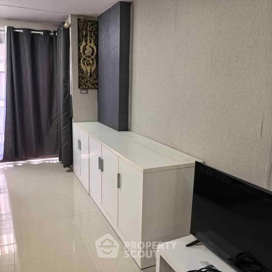 รูป คอนโด 1 ห้องนอน ขนาด 35 ตร.ม. ขายที่ Hill Side Condominium 3 ย่านนิมมาน (ID 3362303) - รูปที่ 3/24