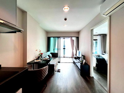 Condos for rent : For Rent: The Excel Ladprao-Sutthisan, near MRT Chokchai 4.