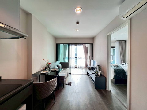 For Rent: The Excel Ladprao-Sutthisan, near MRT Chokchai 4.