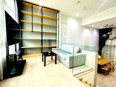 Townhouses for rent Bangkok : For Rent 3-story Townhouse ARDEN PHATTHANAKAN 3 bedroom 4 bathroom