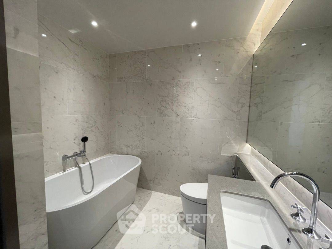 รูป คอนโด 3 ห้องนอน ชั้น 19 Tonson One Residence ใกล้ BTS ชิดลม 300 ม. (ID 1413008) - รูปที่ 10/22