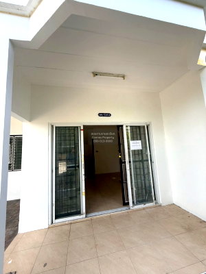 Townhouses for sale Bangkok : For Sale Townhouse/Townhome  , Baan Paisarn 11/1 , corner unit , Samae Dam , Bang Khun Thian , Bangkok , CX-178666 ✅ Live chat with us ADD LINE @connexproperty ✅
