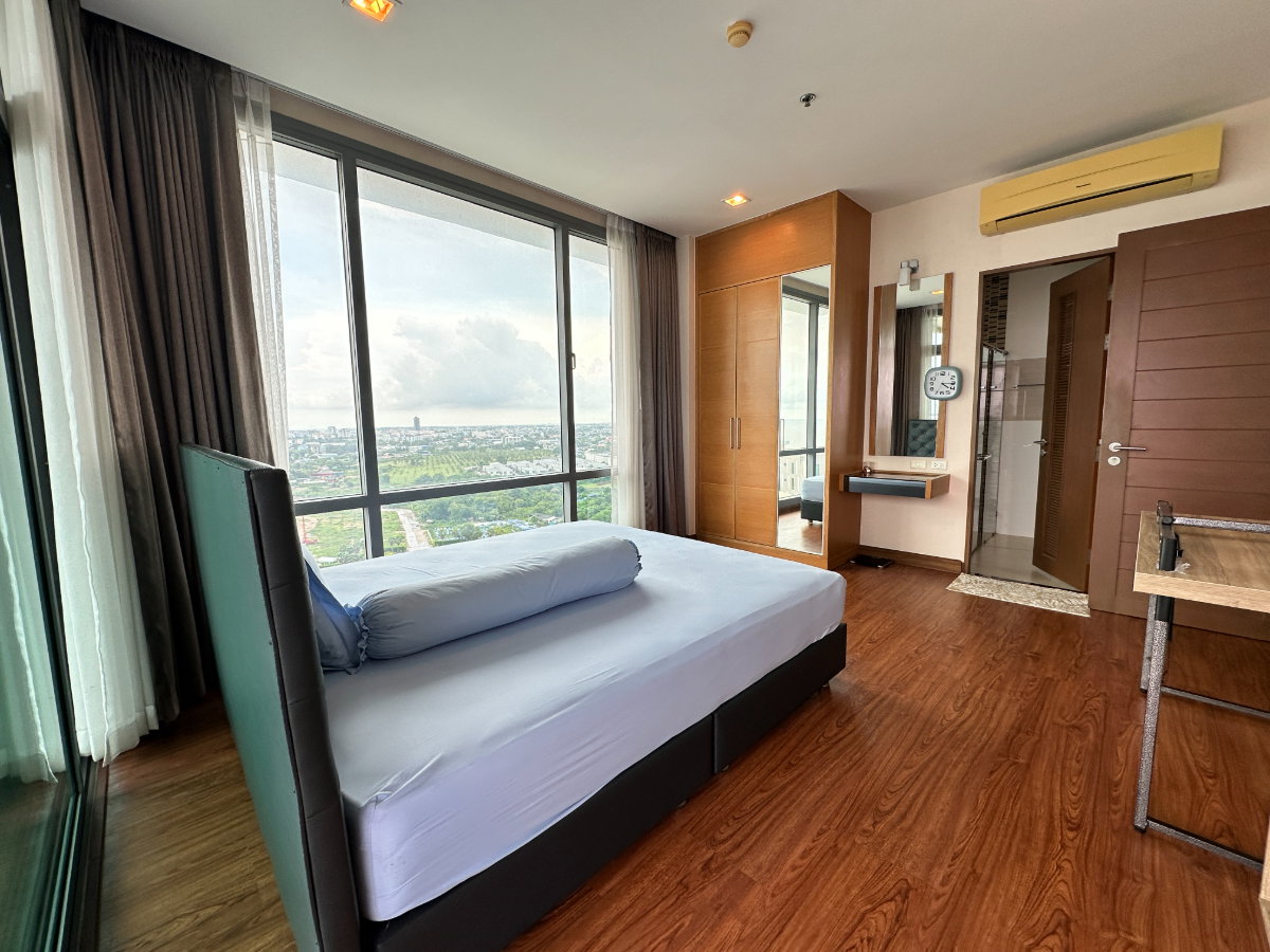 picture Condo for Sale at Casalunar Paradiso - 7/13