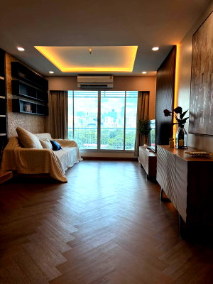 คอนโดให้เช่า : The Address Siam ห้องหัวมุม 2 ห้องนอน ใกล้ BTS ราชเทวี 300 เมตร