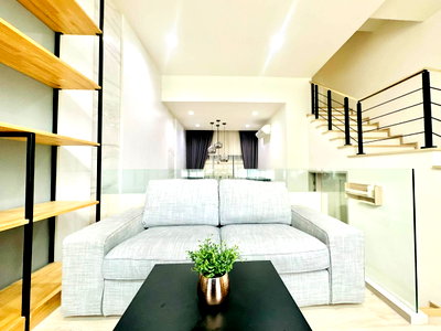 เช่าทาวน์โฮม ดองกิ มอลล์ ทองหล่อ   :  House for Rent at Arden Phatthanakan 20