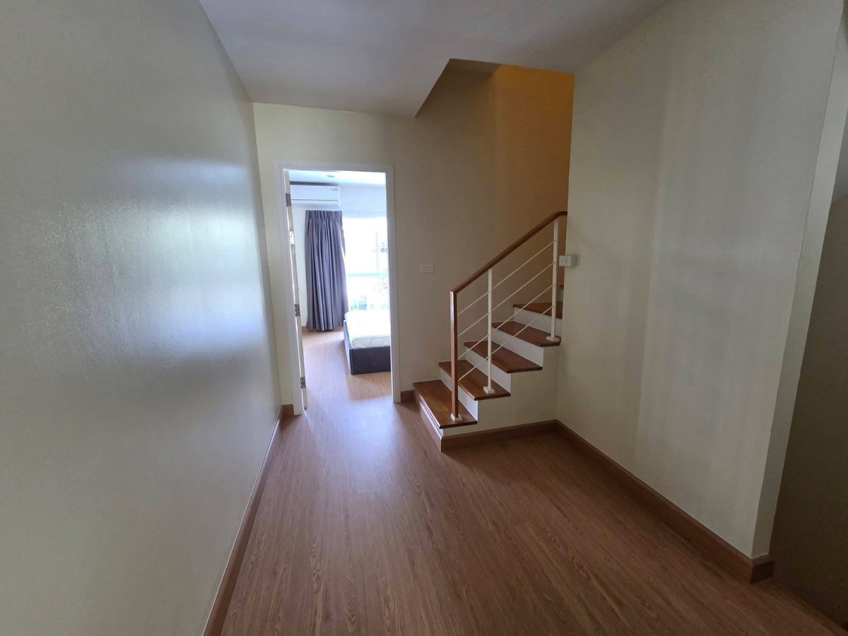 รูป 🏡 ให้เช่าทาวน์โฮม 3 ชั้น Villette City พัฒนาการ 38 3 ห้องนอน 3 ห้องน้ำ บ้านสวยสภาพใหม่เอี่ยม เพิ่งปรับปรุงและตกแต่งใหม่ทั้งหลัง - รูปที่ 15/20