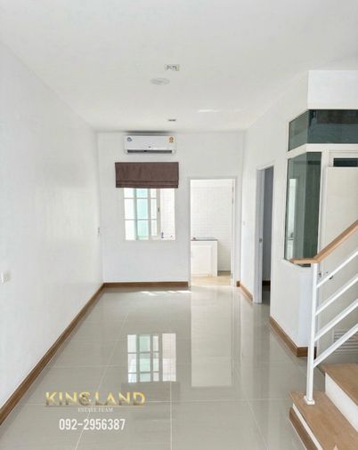ให้เช่าทาวน์โฮม 3 ห้องนอน 18 ตร.ว. โกลเด้น ทาวน์ รามอินทรา - คู้บอน
