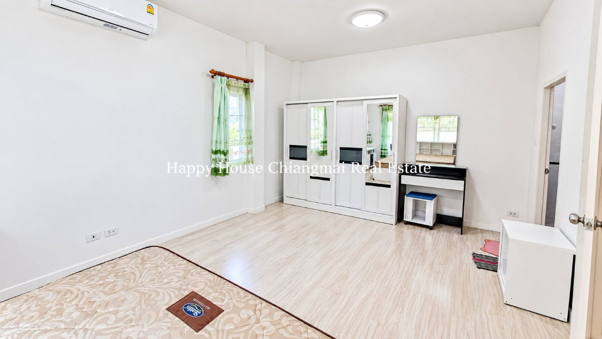 รูป ให้เช่า บ้านเดี่ยว 2 ชั้น ในหมู่บ้านดีญ่า วาเล่ย์ สารภี โทร 082-532-3935 - รูปที่ 20/23