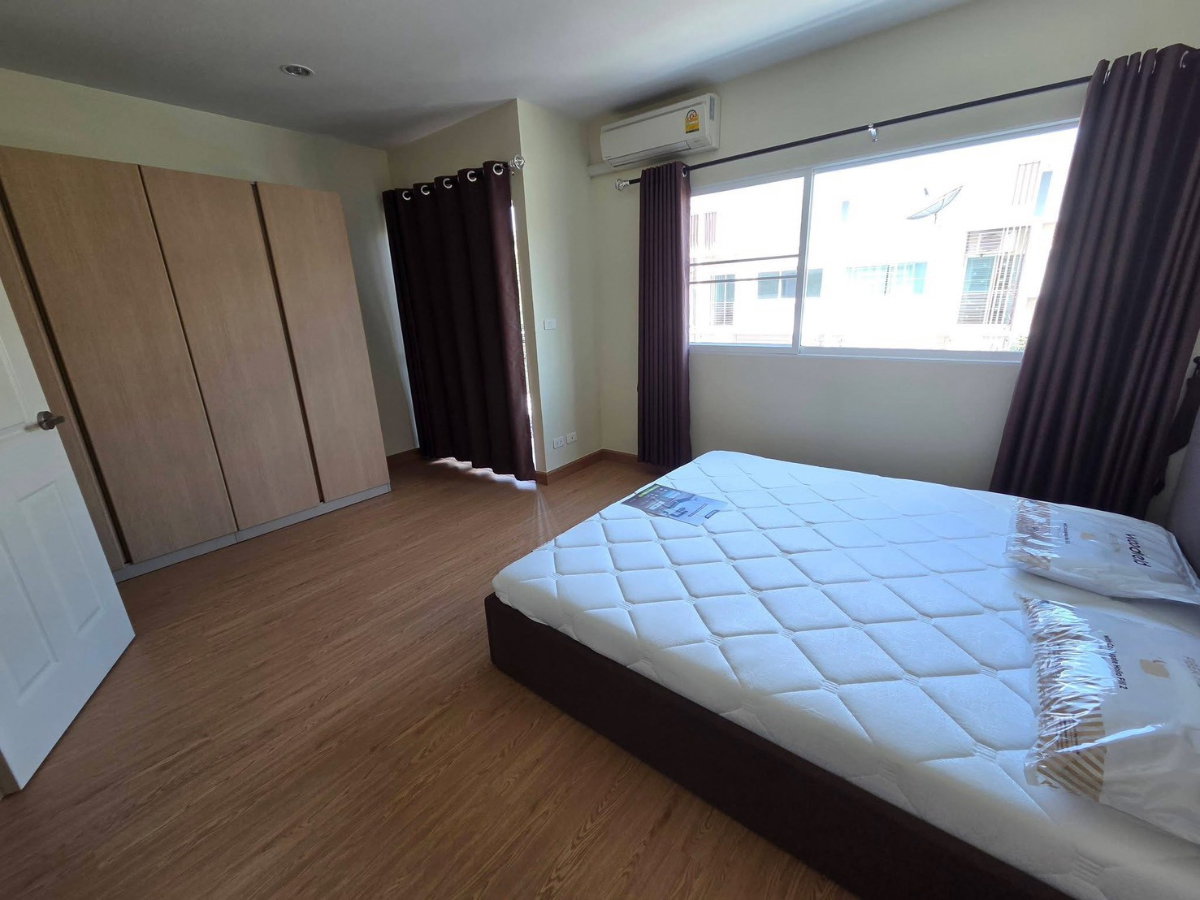 รูป 🏡 ให้เช่าทาวน์โฮม 3 ชั้น Villette City พัฒนาการ 38 3 ห้องนอน 3 ห้องน้ำ บ้านสวยสภาพใหม่เอี่ยม เพิ่งปรับปรุงและตกแต่งใหม่ทั้งหลัง - รูปที่ 18/20