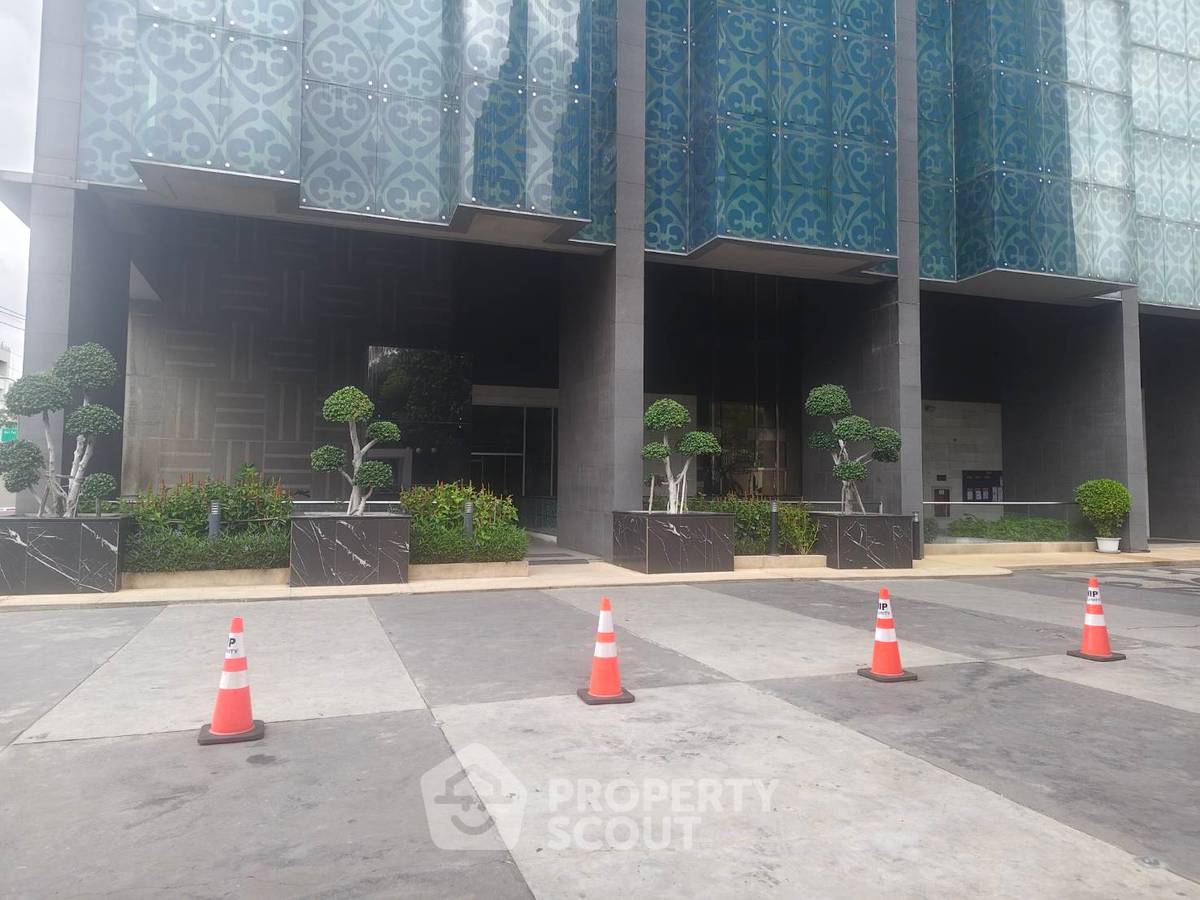 picture 1-BR Condo at Rhythm Sukhumvit 50 near BTS On Nut (ID 3363408) - 2/8