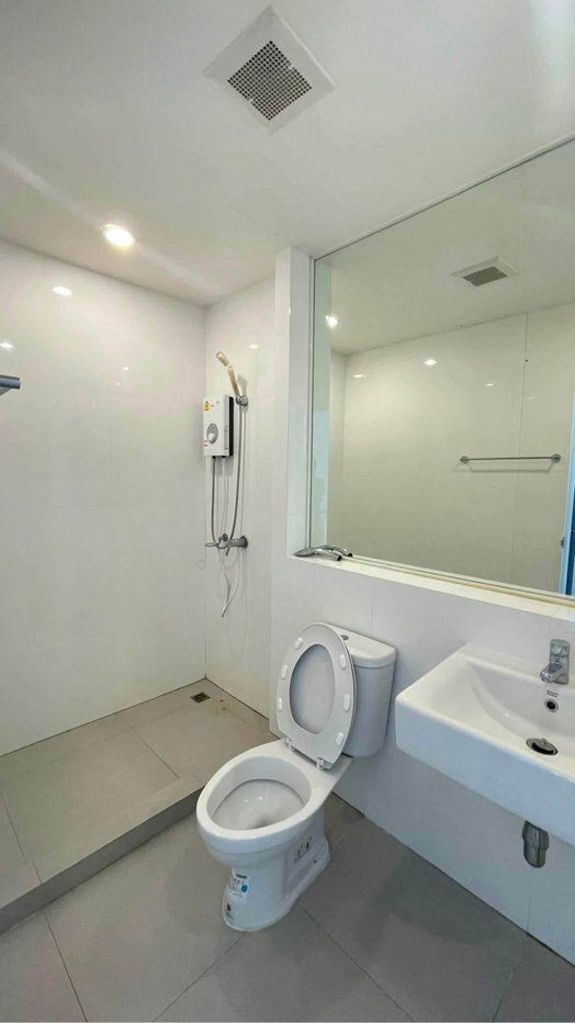 รูป 🔥 2 ห้องนอน 2 ห้องน้ำ ใกล้ MRT เพียง 16,000 บาท (ต่อรองได้) - รูปที่ 8/12