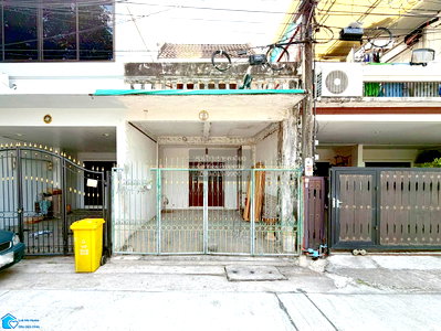 Townhouses for sale Bangkok : For Sale Townhouse/Townhome  , Sinthorn Happyland , Khlong Chan , Bang Kapi , Bangkok , CX-178036 ✅ Live chat with us ADD LINE @connexproperty ✅