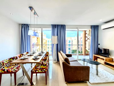 คอนโดให้เช่า : 2 Bedroom Corner Condo for Rent Atlantis Condo Resort Pattaya