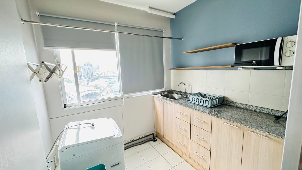 picture Studio room for rent just 100 meters from BTS Udomsuk - 5/6