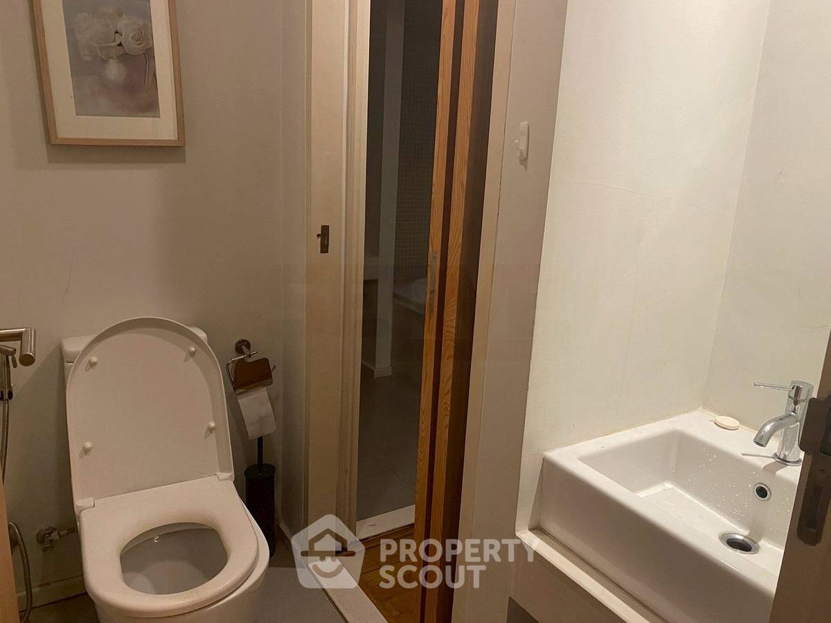 picture 1-BR Condo at The Nest Ploenchit near BTS Phloen Chit (ID 3361374) - 8/8