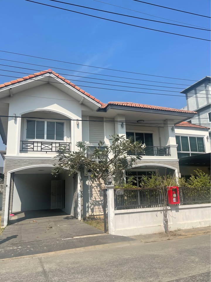 ให้เช่า บ้านเดี่ยว 2 ชั้น 95 ตรว 3 นอน 3 น้ำ  ซอย มิตรจรัส ถนน บางกรวย-ไทรน้อย 20000 บาท