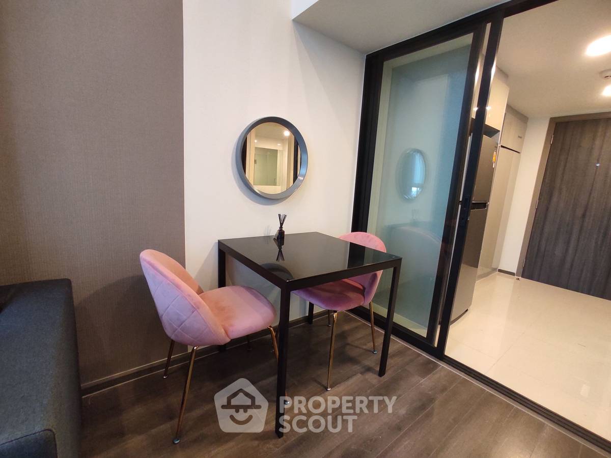 picture 1-BR Condo at KnightsBridge Space Rama 9 near MRT Phra Ram 9 (ID 2317428) - 4/8