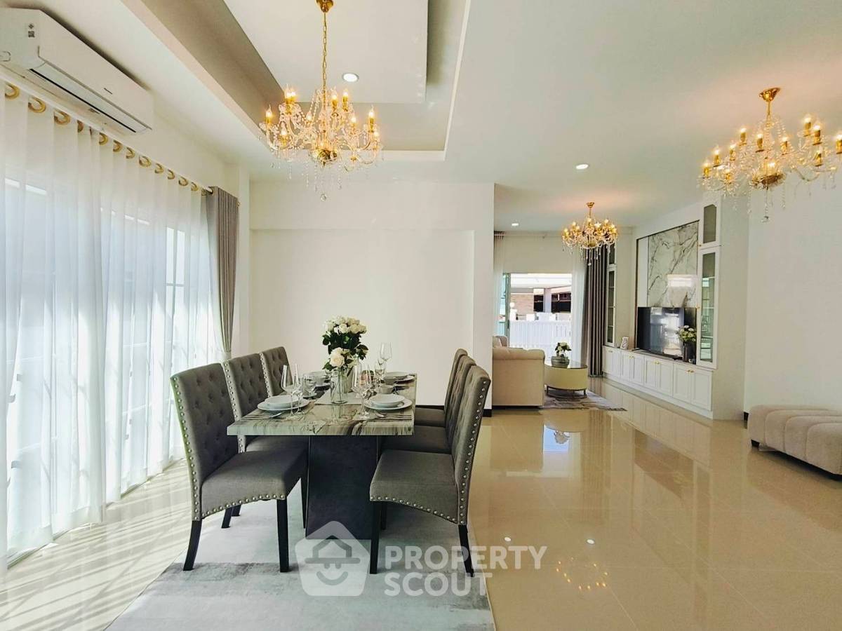 รูป บ้าน 3 ห้องนอน 180 ตร.ม. ที่หมู่บ้าน Rattanakorn Village 18 พัทยา (ID 3362311) - รูปที่ 17/18