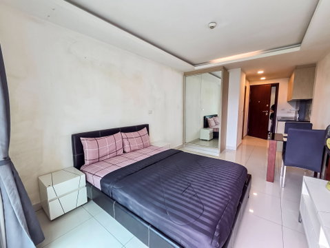Studio Condo for Sale Laguna Beach Resort 3 Maldives Jomtien