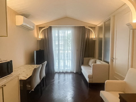 1 Bed for Sale Grand Florida Beachfront Condo Resort Pattaya