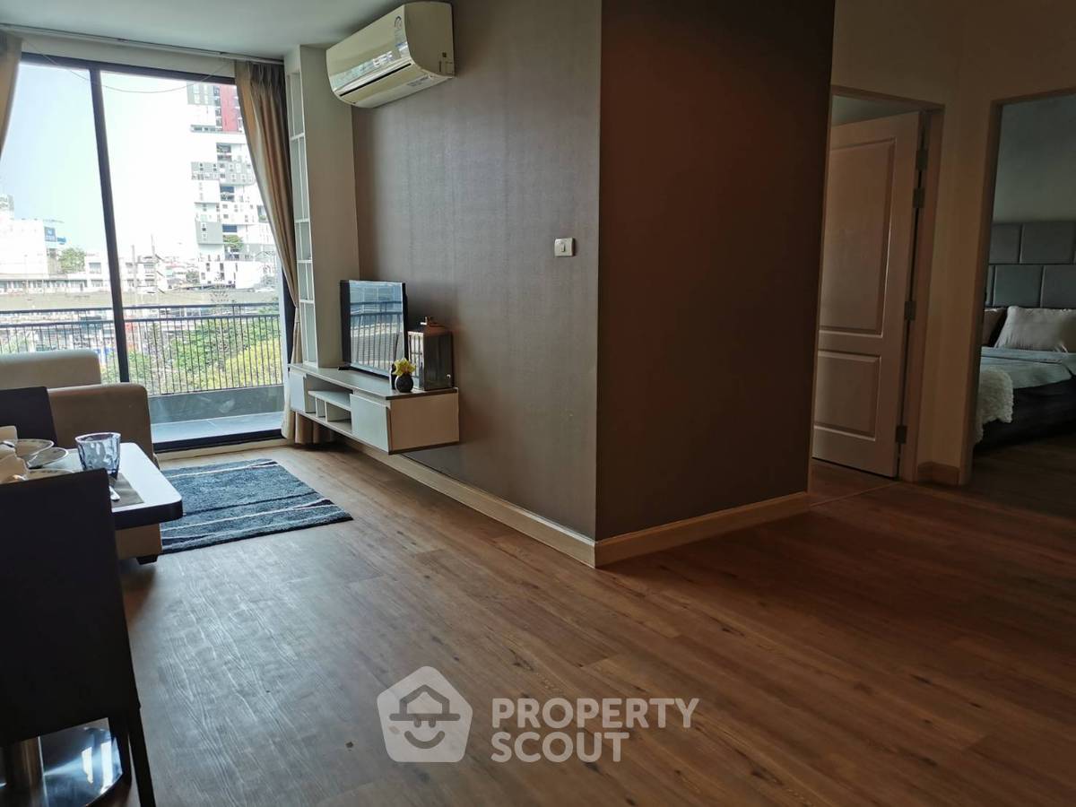 picture 2-BR Condo at The Unique Ladprao 26 near MRT Ratchadaphisek (ID 3361258) - 12/19