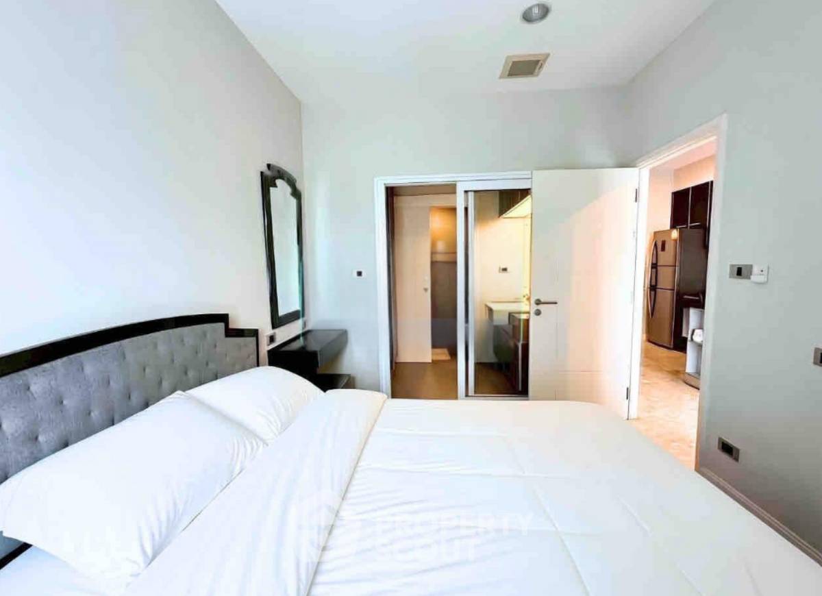 picture 200m To BTS Thong Lor | 1-BR The Crest Sukhumvit 34 (ID 3036408) - 3/3