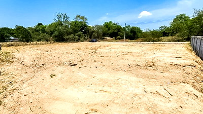 ที่ดิน เขาชีจรรย์ : Land for Sale Bang Saray Sattahip 273 Sq.wah