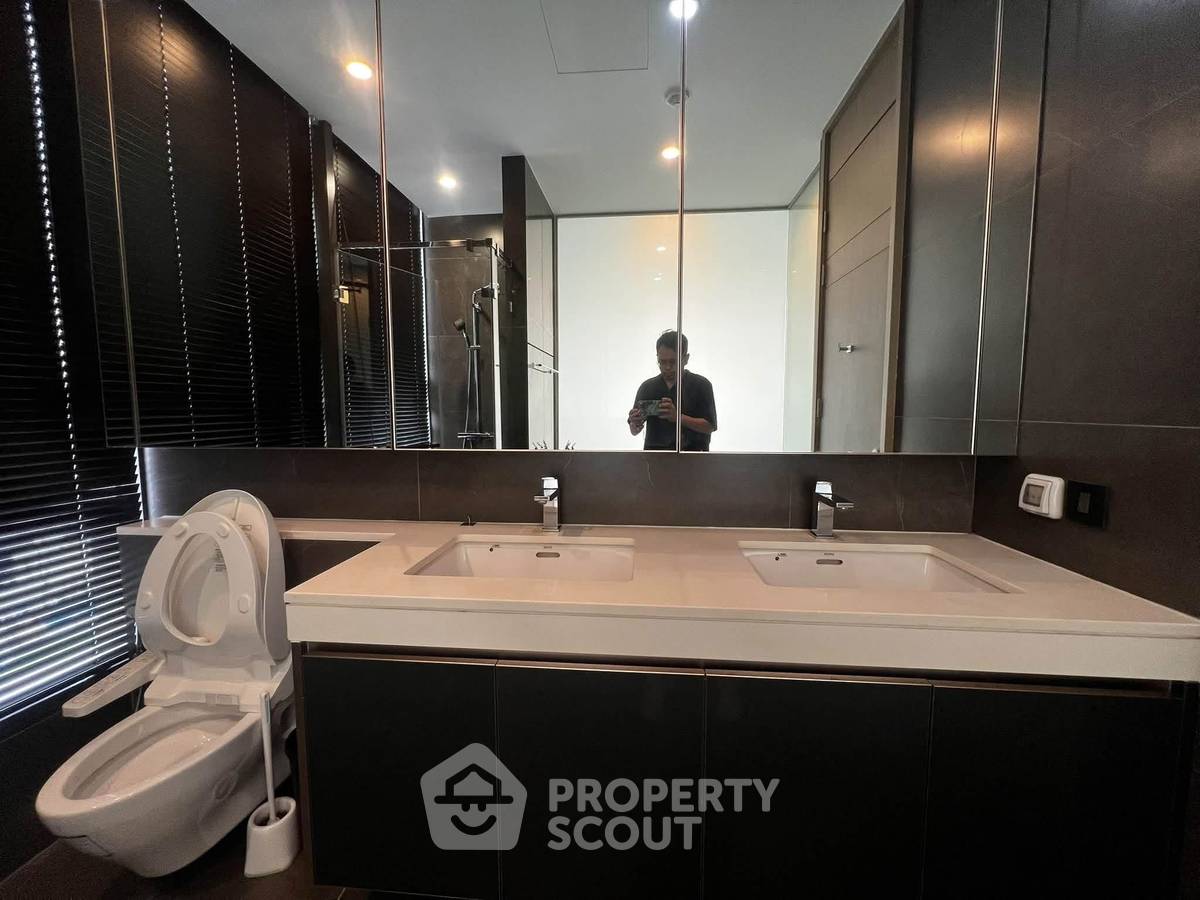 picture 35th-Floor 2-BR The Esse At Singha Complex, 100m To MRT Phetchaburi (ID 3362593) - 9/9