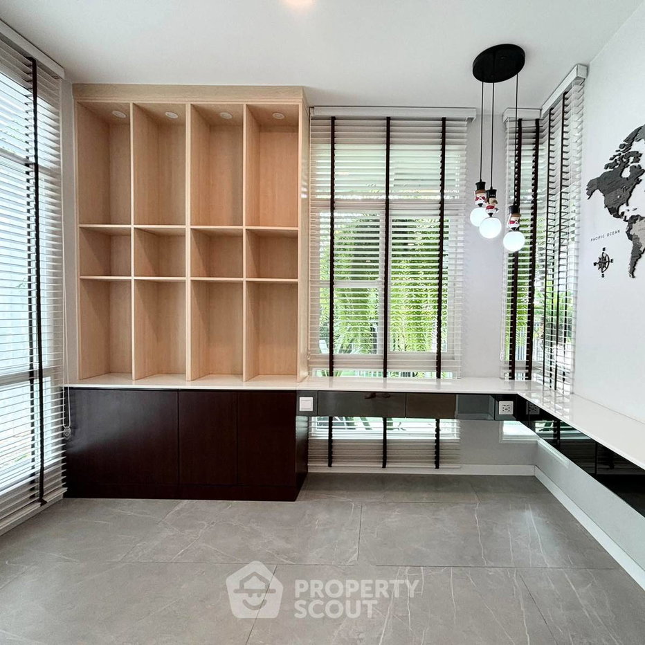 รูป บ้าน 4-ห้องนอน ที่ มัณฑนา บางนา-วงแหวน ใน ดอกไม้ (ID 3362584) - รูปที่ 6/12