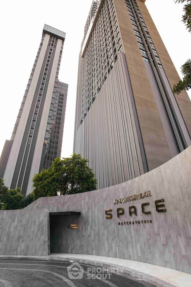 รูป คอนโด 1 ห้องนอน 50 ตร.ม. Knightsbridge Space Ratchayothin ใกล้ BTS รัชโยธิน (ID 3361811) - รูปที่ 21/26