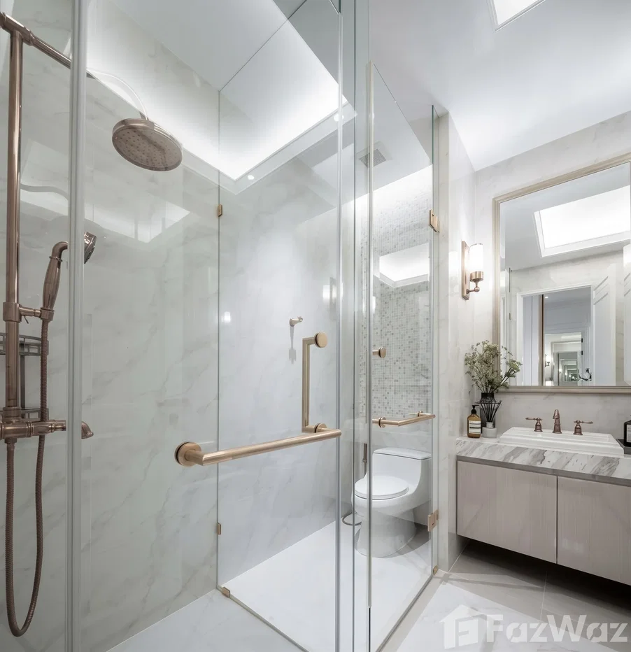 picture Ultra-Luxury 4-Storey Pool Villa in Ekkamai 22 (500 sqm) 6832048 - 16/22