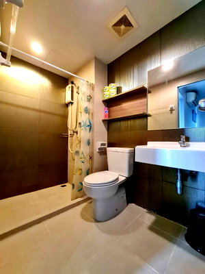 ขายคอนโด : For Sale the grass south pattata hight floor fully furnished (S03-1571S)
