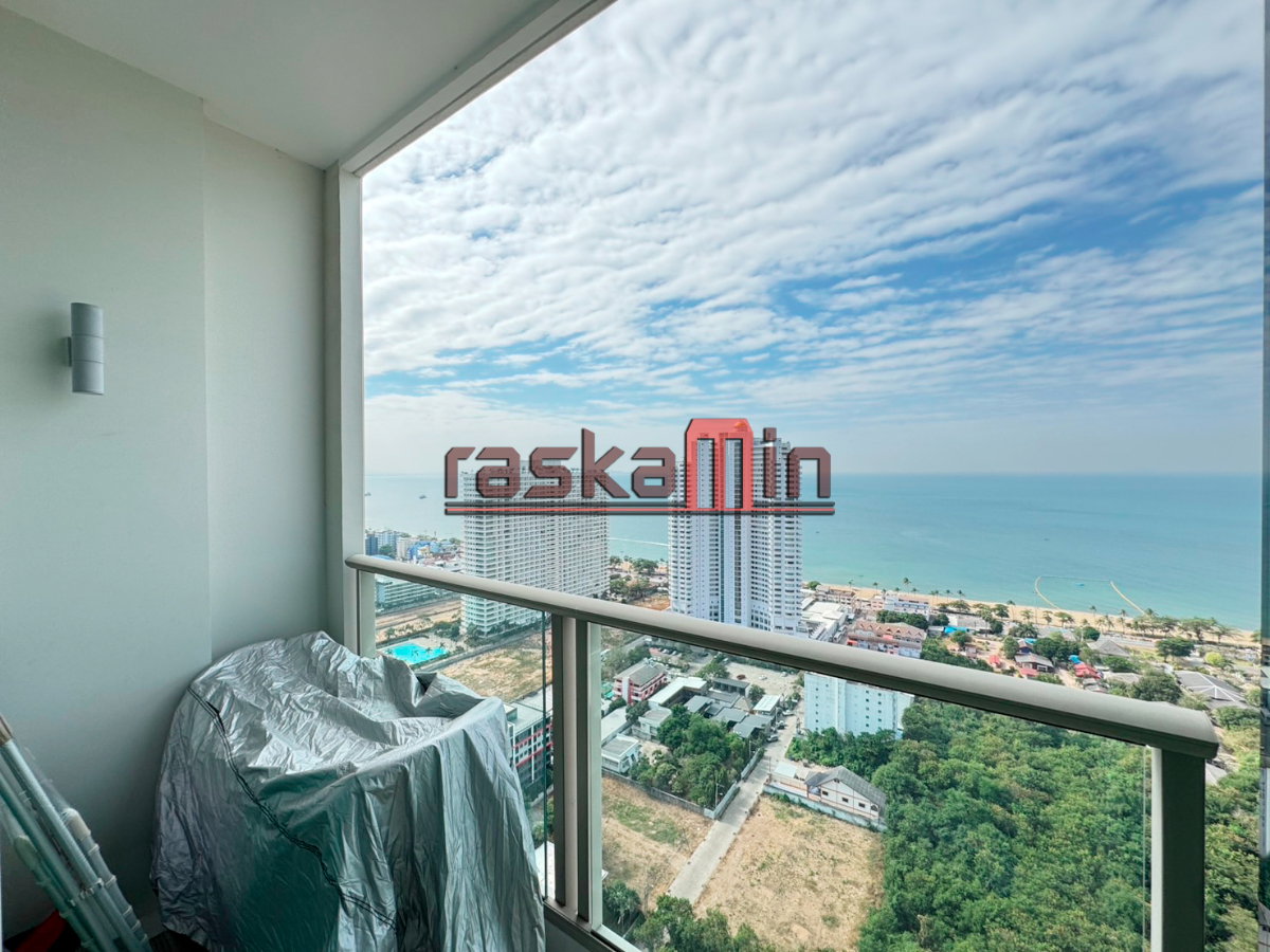 picture High-Floor 1-Bedroom Condo for Rent at The Riviera Jomtien - 12/18