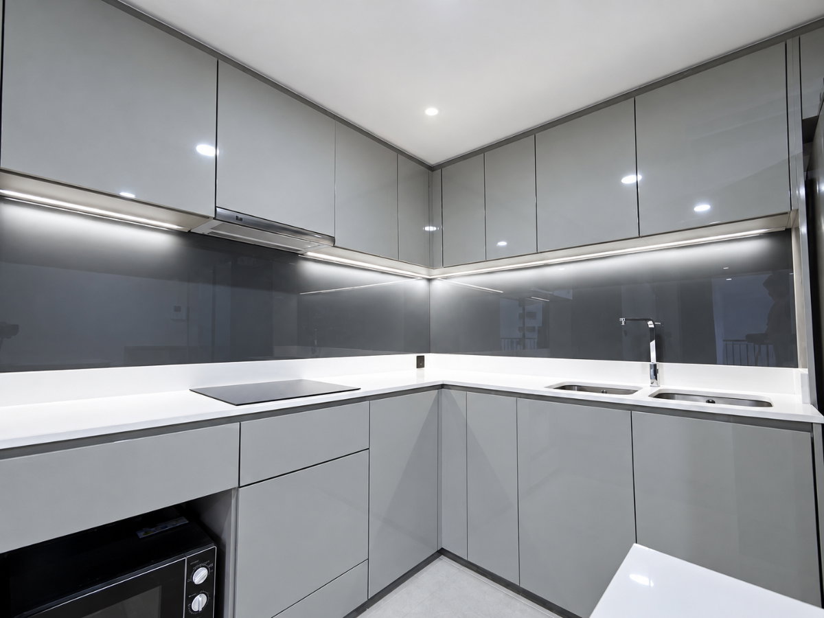 รูป ห้เช่า Klass Sarasin-Rajdamri ตรงข้ามสวนลุมพินี 2 ห้องนอน 83 ตร.ม. ชั้น 7 ค่าเช่า 55,000 บาท/เดือน - รูปที่ 1/14