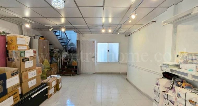 ขายทาวน์โฮม 2 ห้องนอน 100 ตร.ม. 25 ตร.ว. เขตบางซื่อ