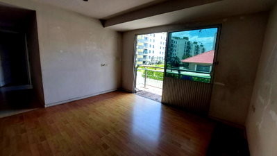 Condos for sale : Condo for sale at Park View Vibhavadi (Lak Si - Don Mueang area, direct from owner, agents welcome).
