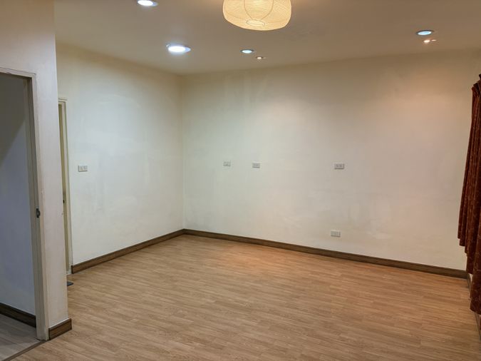 3-bed townhouse for rent, 21.1 sq wah, The Exclusive On-Nuch 1