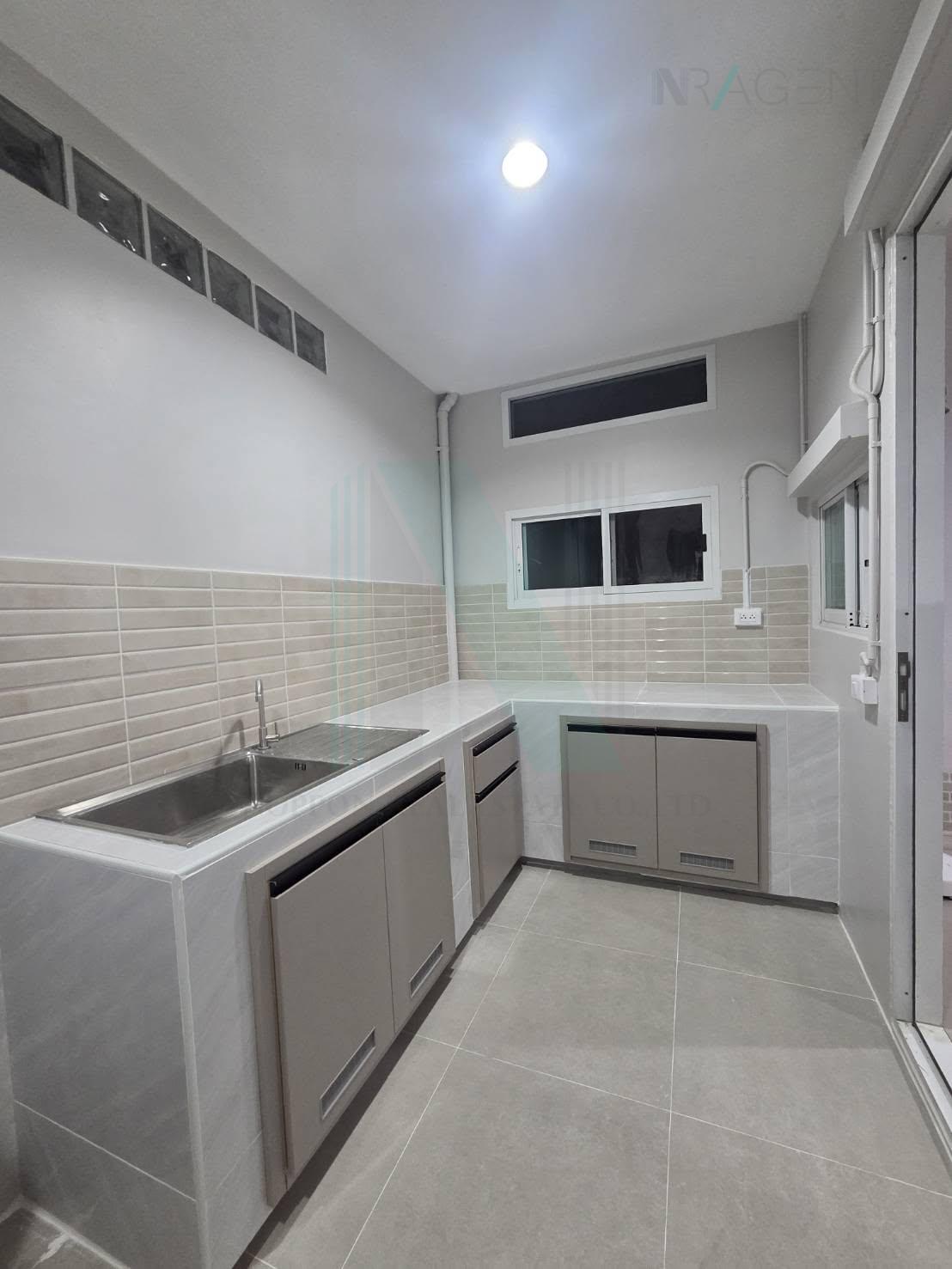 ขายทาวน์โฮม 2 ห้องนอน 120 ตร.ม. 20.6 ตร.ว. ซิตี้เซนส์ พระราม 2-ท่าข้าม