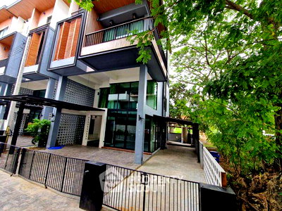 Townhouses for sale Mee Chok Plaza  : 2-BR Townhouse in San Phisuea (ID 3363020)