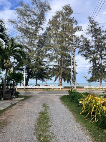 รูป L260017 | ที่ดินเปล่า ติดหาดสามร้อยยอด เพียง 30 เมตร ไม่ไกลถนนใหญ่ ใกล้สถานที่ท่องเที่ยว - รูปที่ 10/17