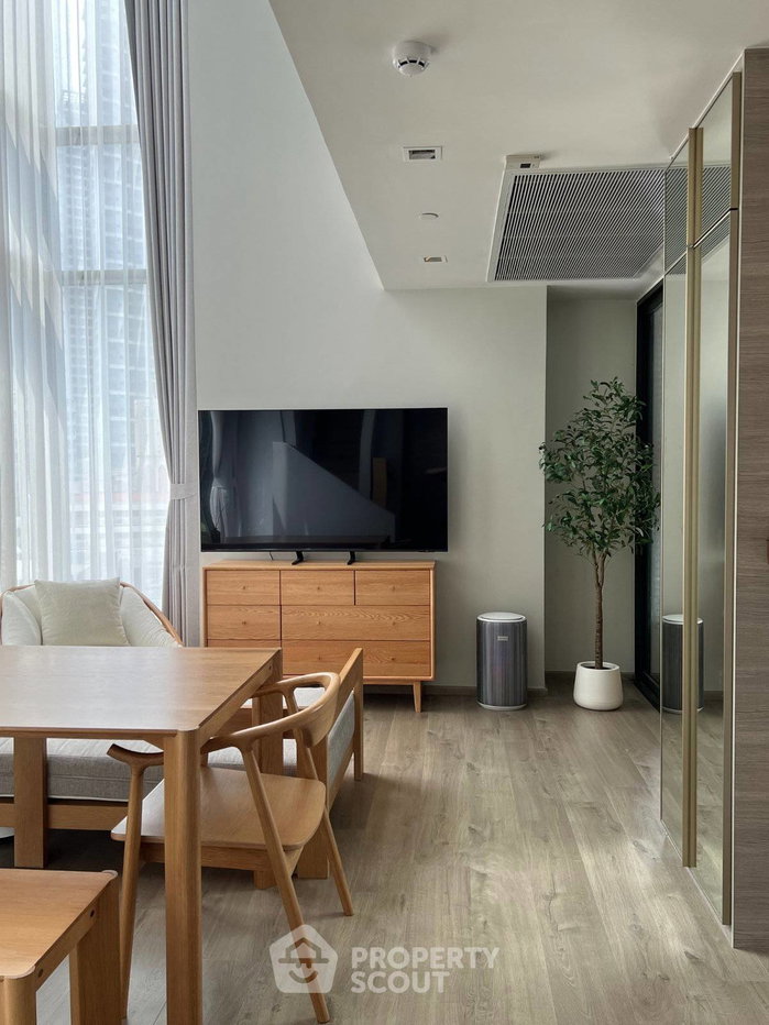 picture 1-BR Condo at The Crest Park Residences near MRT Phahon Yothin (ID 3362045) - 7/27