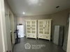 listing thumbnail image 32